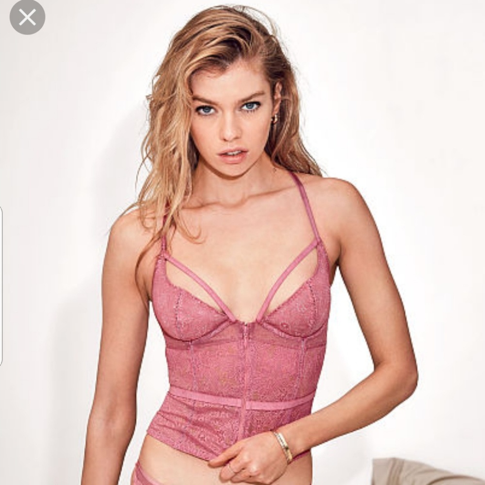*SOLD* Victoria's secret lingerie